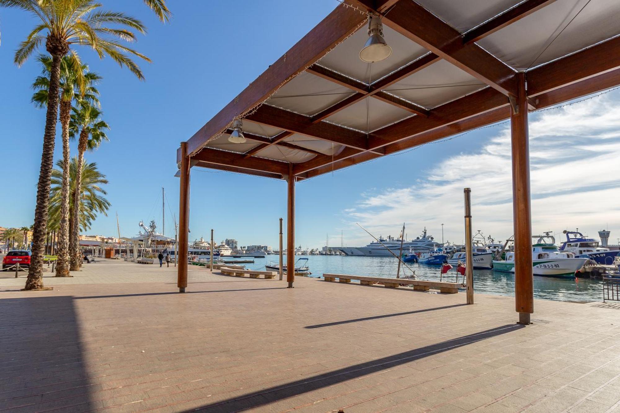 Cosy Apartment. 10Min Walk To The Beach & Train Tarragona Bagian luar foto
