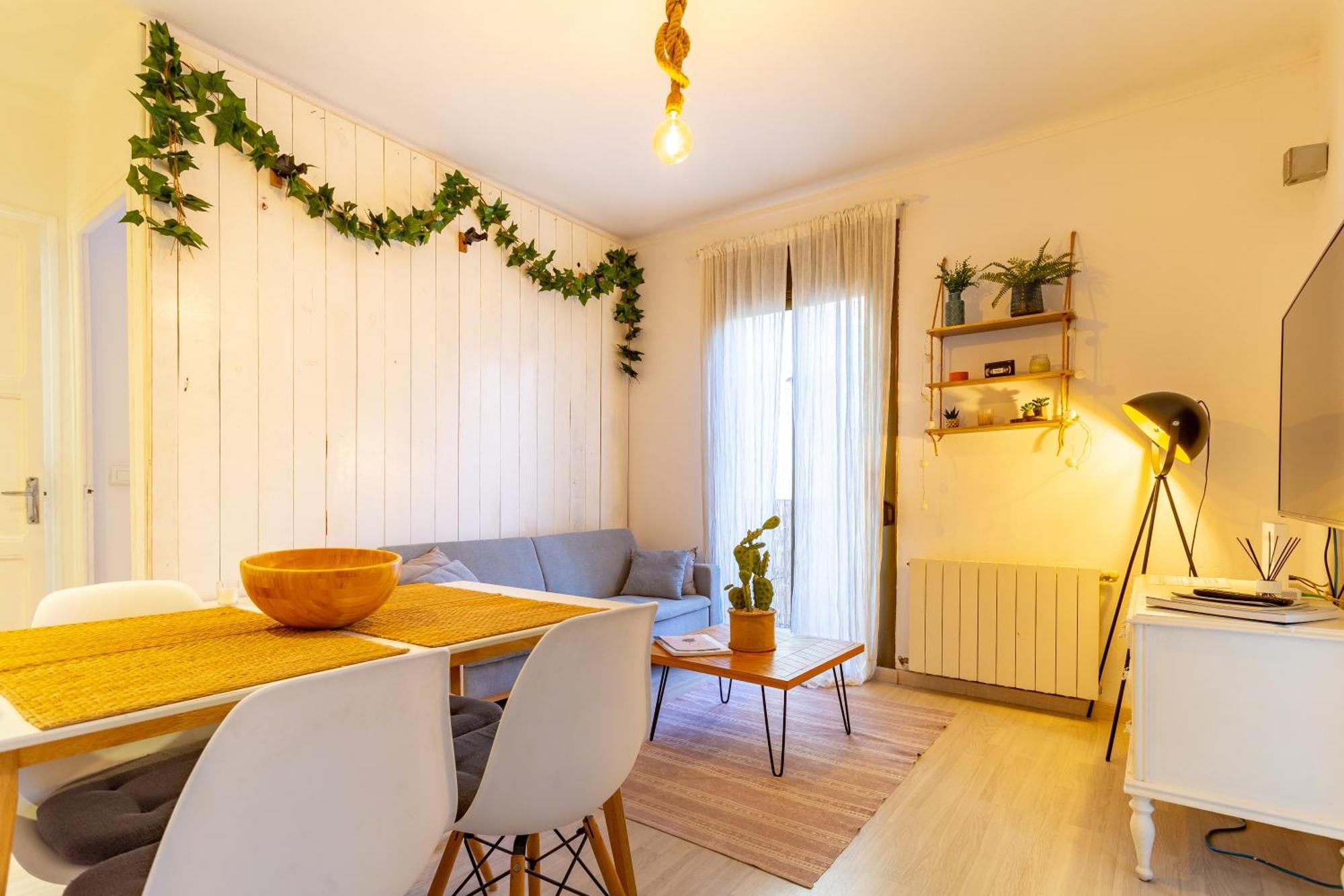 Cosy Apartment. 10Min Walk To The Beach & Train Tarragona Bagian luar foto