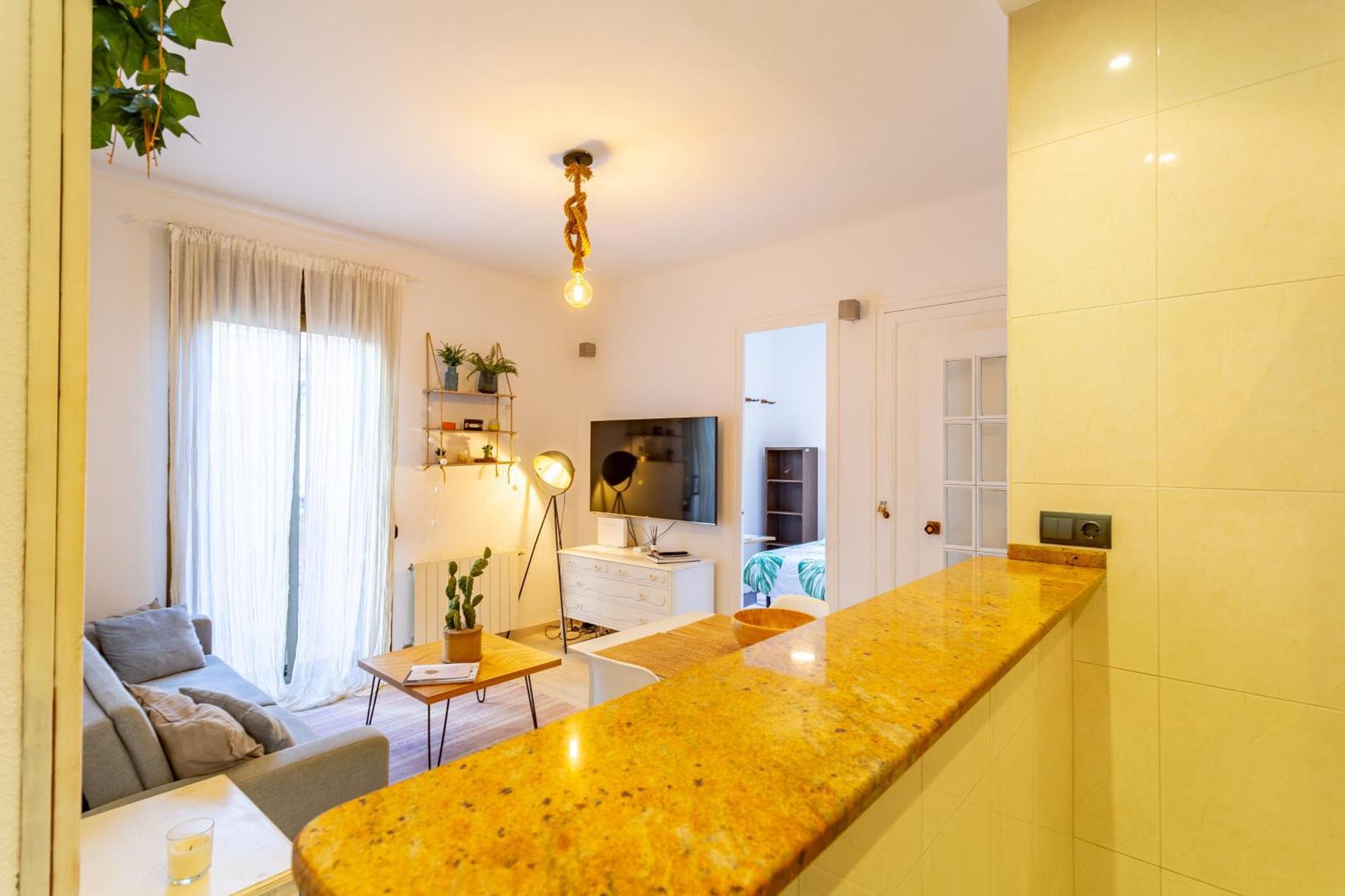Cosy Apartment. 10Min Walk To The Beach & Train Tarragona Bagian luar foto